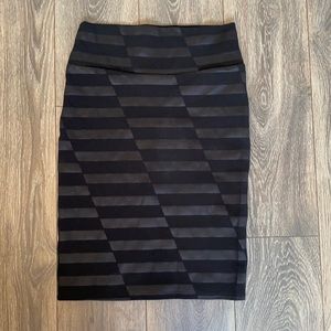 Lularoe black skirt